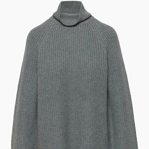 NWOT Aritzia Wilfred URSA TURTLENECK in S, H. ELEGANT CHARCOAL